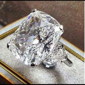 Silver 3 Stone Vintage CZ Ring